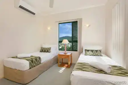 Tropic Towers - 14