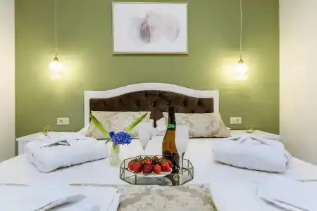 Konmari Boutique Suites - 102