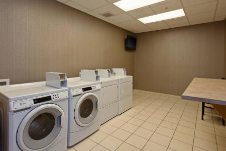 SpringHill Suites by Marriott - 18