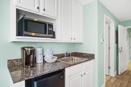 Splash Beach by Panhandle Getaways - 684
