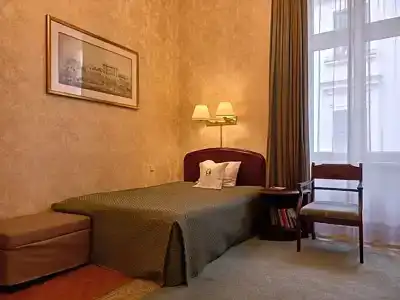 Grand - 34