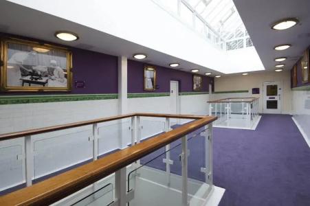 Premier Inn Waterloo - 15