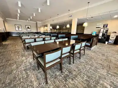 Holiday Inn Airport East, An Ihg - 30