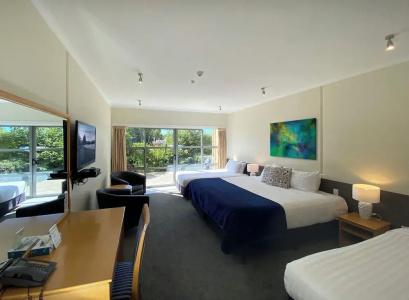 Saxton Lodge - 34
