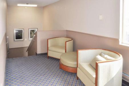 Rodeway Inn - 13