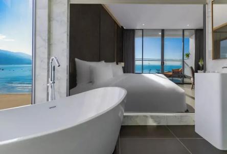 Le Sands Oceanfront Danang - 61