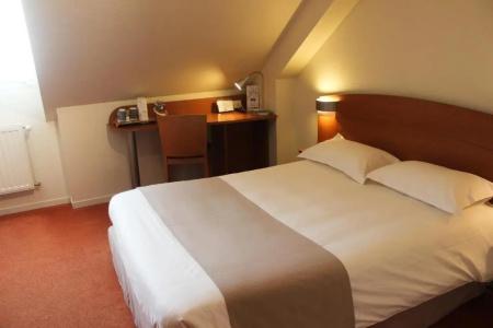 Kyriad Rennes Nord - 54