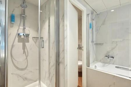Hôtel le Royal Rive Gauche - 74