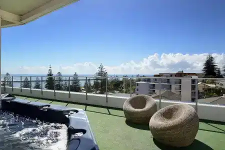 Macquarie Waters Boutique Apartment - 16