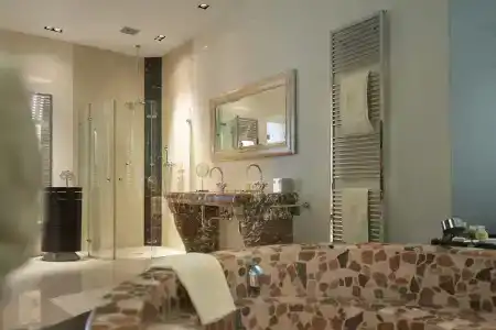 House of Time - Fancy Suites - 5
