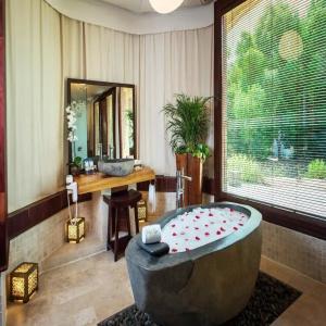Telal Resort Al Ain - 17