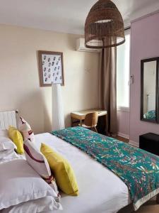 Eden Hôtel - 169
