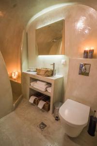 Canvas Suites - 35