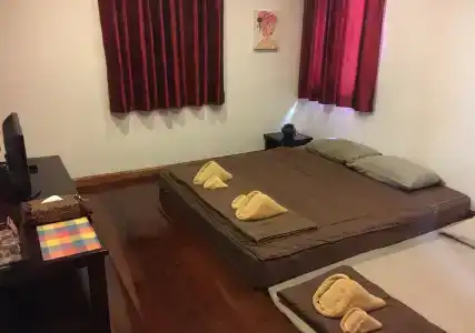Baan Phor Bang Kon Tee - 2
