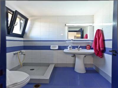 Milos Studios - 12