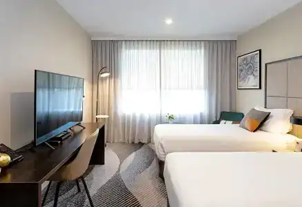 Royal Pacific - 51