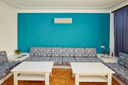 Luys Hostel & Tours - 3