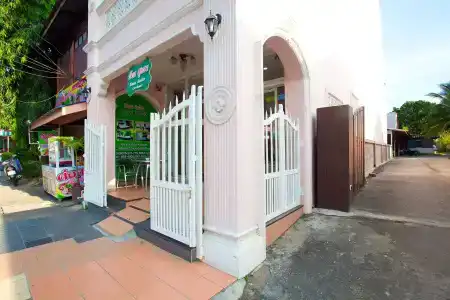 Baan Sutra Guesthouse - 14