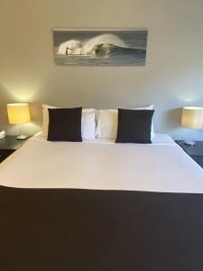 The Byron Beachcomber - 50