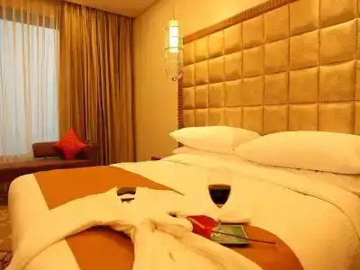 The Metropolitan & Spa New Delhi - 81
