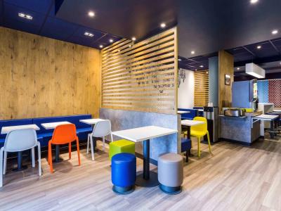 ibis budget Bordeaux Centre - Gare Saint Jean - 17