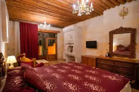 Serenus Cave Suites - 96