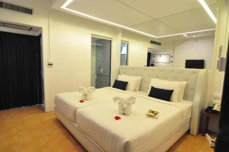Forty Winks Phuket - 34