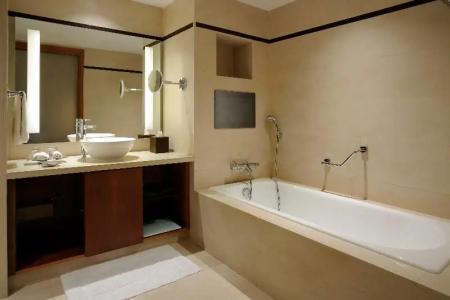 Hilton Bangalore Embassy GolfLinks - 121