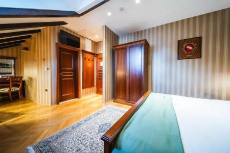 Boutique Kazbek - 120