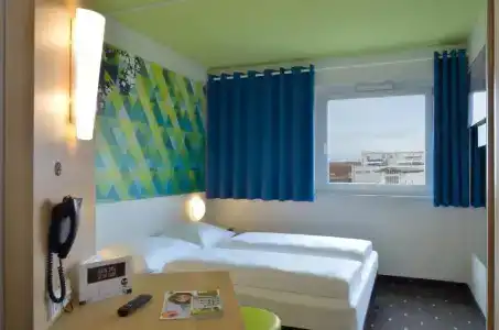 b&b Erlangen - 24