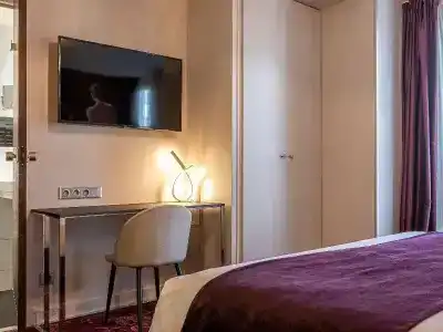 Mercure Paris Place d'Italie - 40