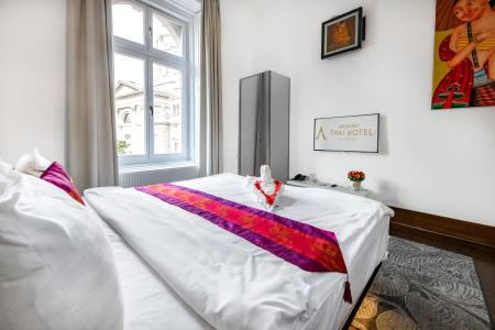 Andrassy Thai - 1