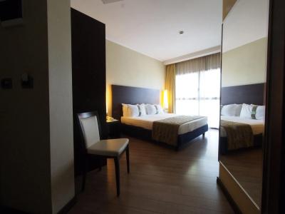 Holiday Inn Turin Corso Francia, An Ihg - 10