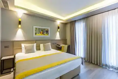 Seraglio & Suites - 66