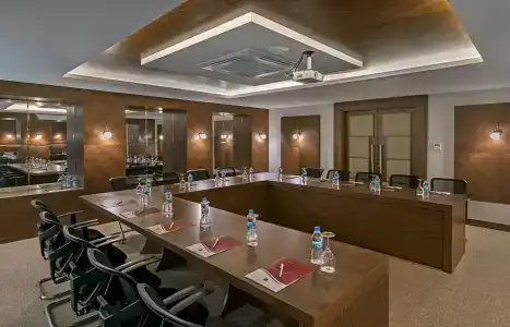 B Business & Spa - 31
