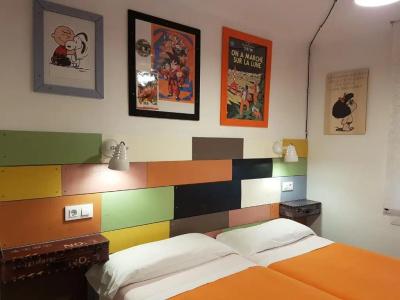 Barri Antic Hostel & Pub - 29