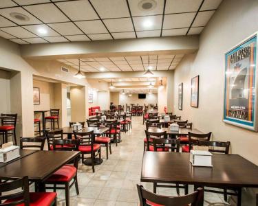 Clarion Inn & Suites Miami International Airport - 23