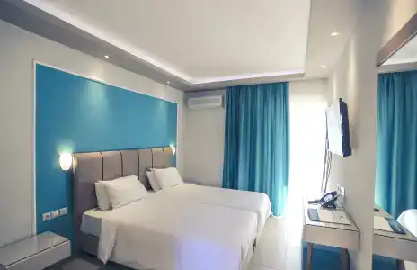 Royal and Suites - 11