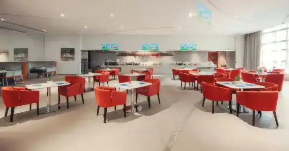 Holiday Inn Express Chongqing Guanyinqiao , an IHG - 22