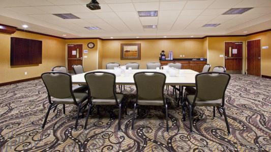 Homewood Suites by Hilton - 16