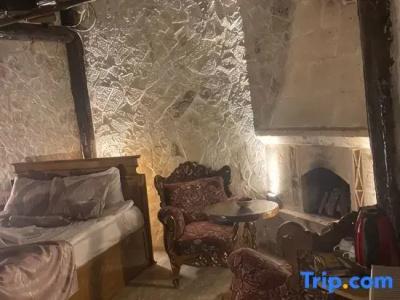 Heritage Cave Inn - 184