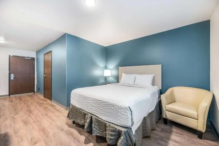 WoodSpring Suites Orlando Kissimmee Maingate - 21