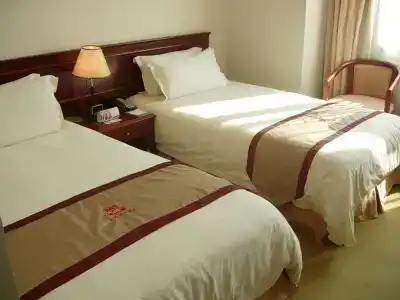 Shanghai Airlines Travel - 5