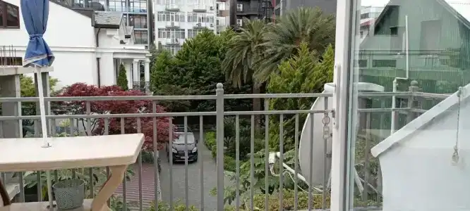 Next to beach - 98