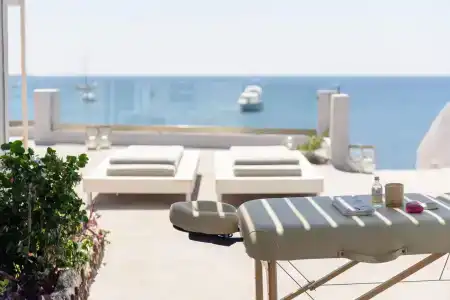 Sublime Villa & Caves - 18