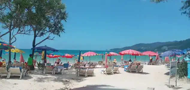 Island Beachfront - 11