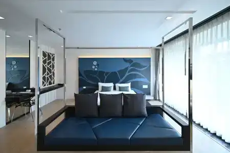 @T Boutique - 110