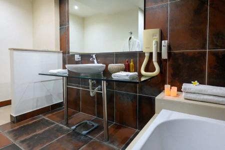 Angela Suites Boutique - 105