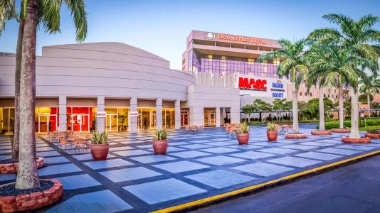 DoubleTree by Hilton Miami Airport & Convention Center - 31