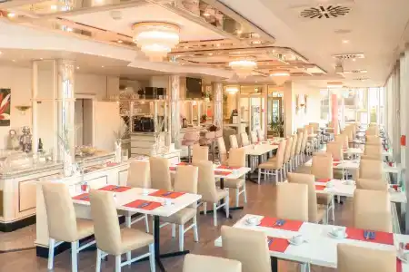 Stuttgart Sindelfingen City by Tulip Inn - 15